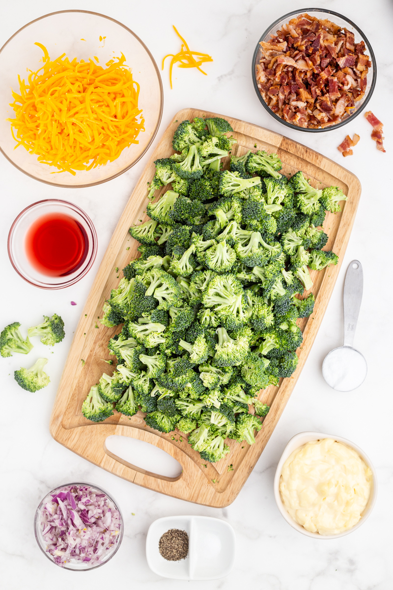 Ingredients needed to make keto loaded broccoli salad.
