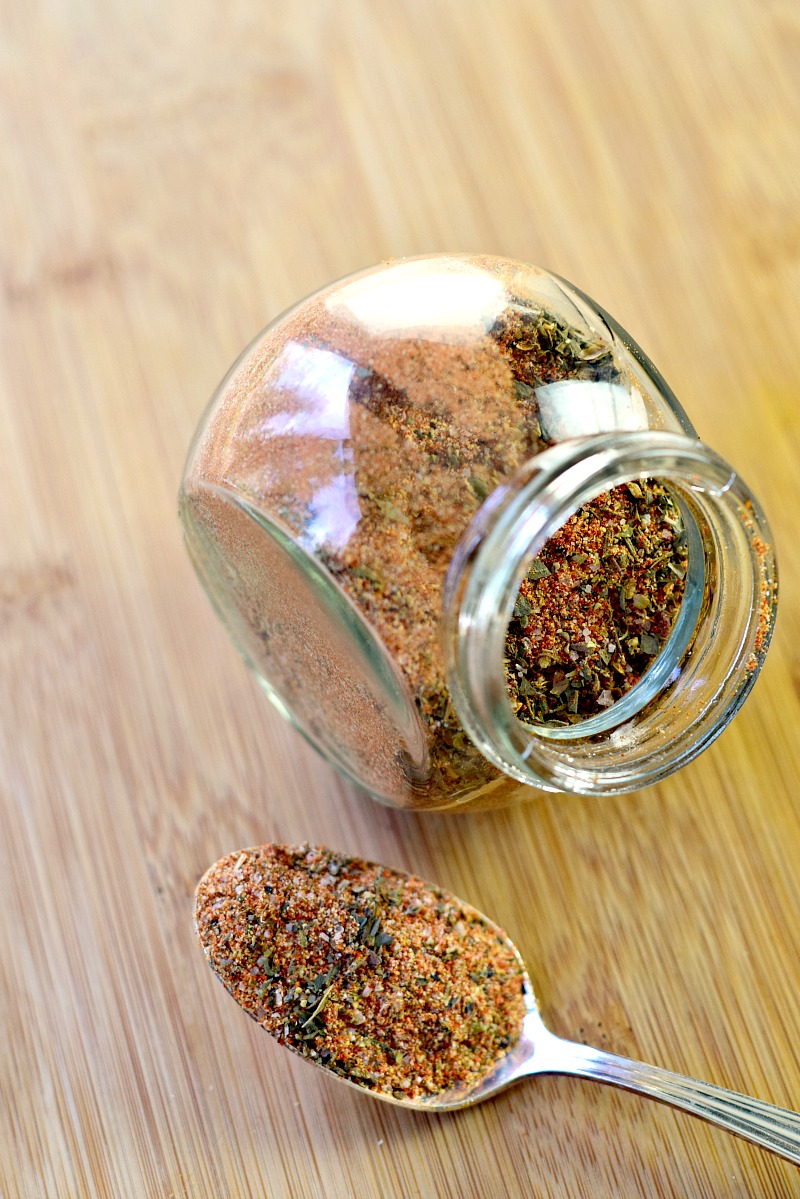 This homemade Cajun Seasoning Recipe uses spices you probably already have in your pantry and is the perfect way to add a little zing to fish, shellfish, pork, chicken, beef, tofu, and even veggies! #DIY #homemade #spice #Cajun #Lowcarb #Keto #easy #recipe | bobbiskozykitchen.com