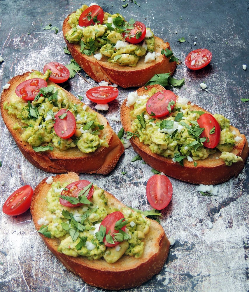 Green Chile Breakfast Bruschetta are a delicious twist to a classic appetizer and are perfect for a family breakfast or fancy brunch! From www.bobbiskozykitchen