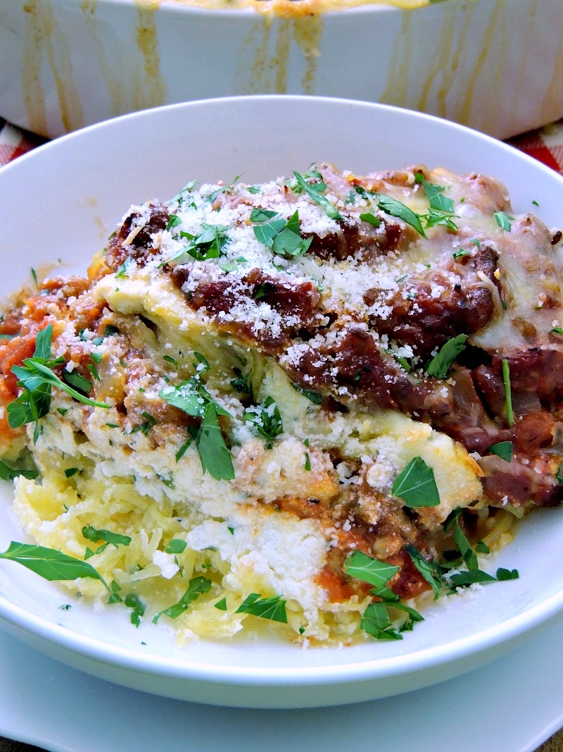 This Spaghetti Squash Lasagna gives you all of those great lasagna flavors with none of the guilt. From www.bobbiskozykitchen.com